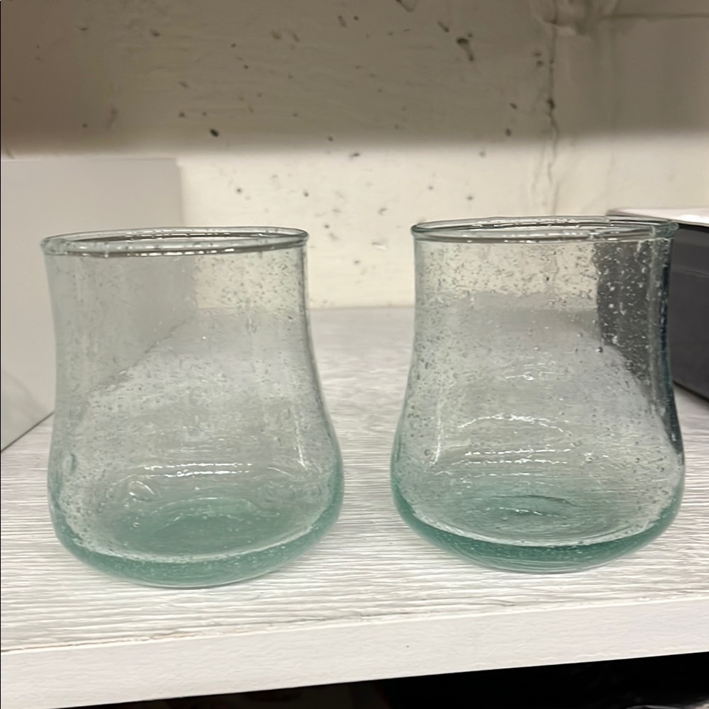 NWOT Two hand blown glasses 10000 villages